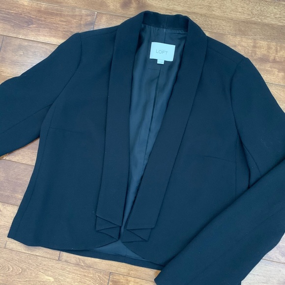 Ann Taylor Loft black waterfall jacket - Picture 2 of 3